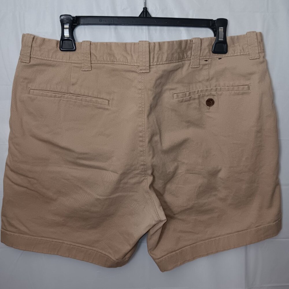 J.CREW 7" INSEAM COTTON KHAKI SHORTS - Picture 6 of 8
